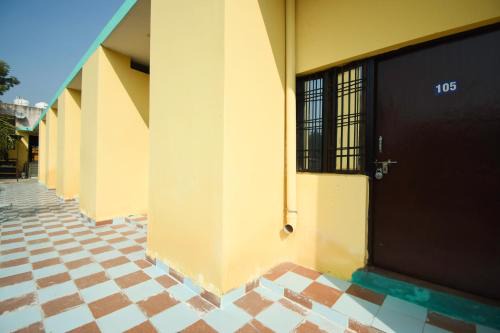 SPOT ON Saini Guest House