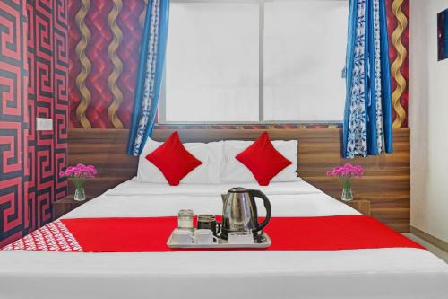 SPOT ON Swarg Executive Paradise Near Fun Time Multiplex