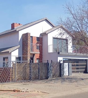 Spova luxury homes