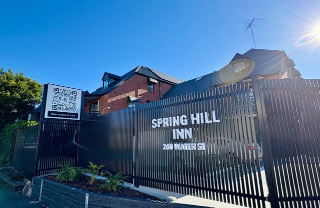 Spring Hill Inn
