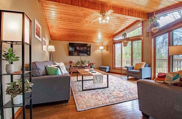 Spring Hill Lodge - Tres Habitaciones Casa Rural, Capacidad 8