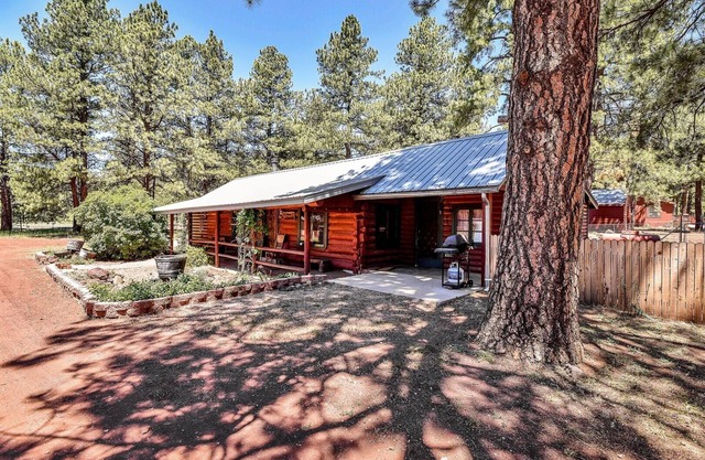 Spring Valley Retreat | 5 Historic Cabins | Sleeps 24 | Near Grand Canyon & Flagstaff