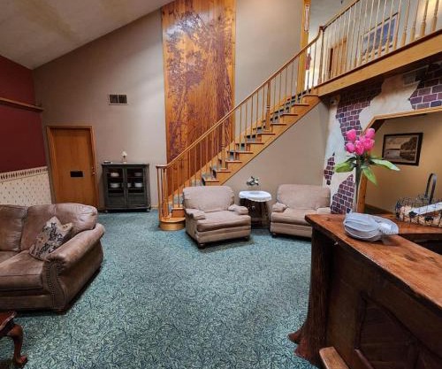 Springbrook Inn AuSable
