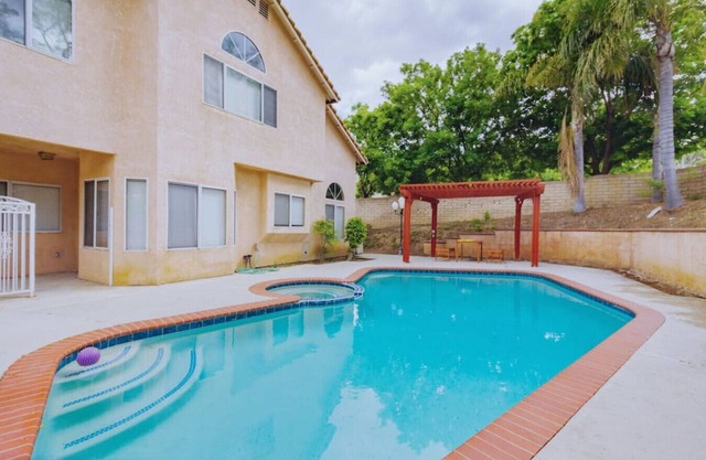 Impresionante piscina Casa de vacaciones (recientemente renovado)!