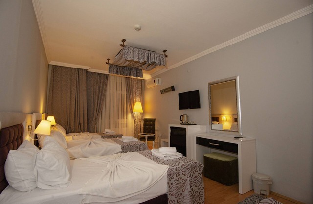 SRF Hotel