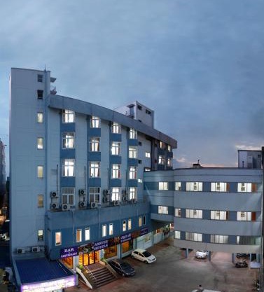 Sri Aarvee Hotels
