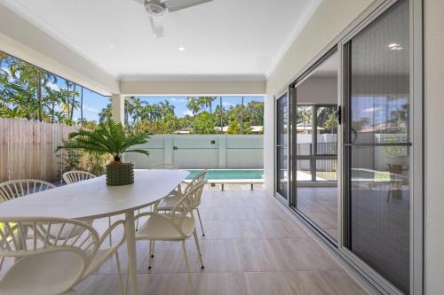 St Crispins Villa 1 with private heated Pool