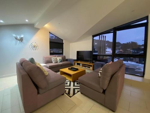 St Falls Penthouse Apartment E602