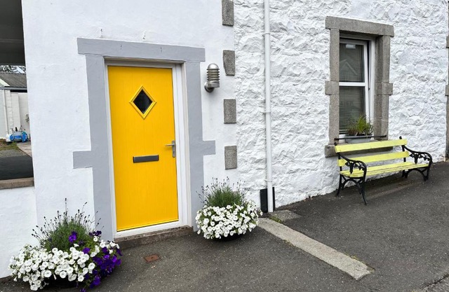 St John's Town of Dalry Glentress Apartment 1