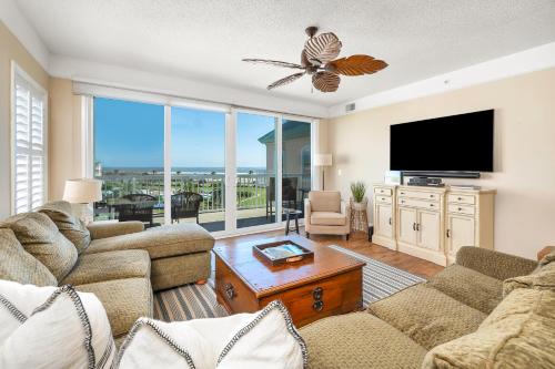 St. Simons Grand 307