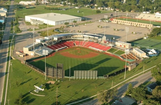 Stadium House - Next to Kernels/Roughriders Arena