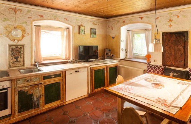 Stadlerhof anno 1480 chalet