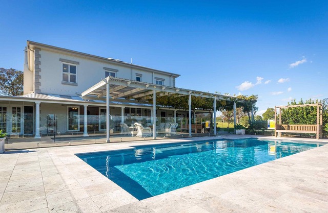 Claremont Manor - a charming Lovedale escape