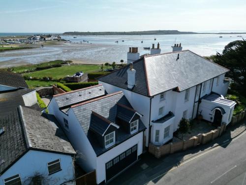 Staithe End