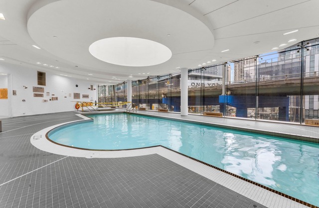 Stallion Suites Opp CN Tower & Scotiabank Arena
