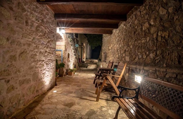 STAMATOGIANNIS Traditional Apartments