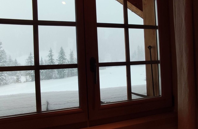 Standalone Chalet With Breathtaking Sanetsch View
