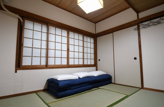Standard double room with shower and toilet nons / Beppu Ōita