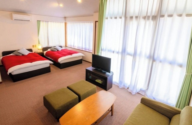 Standard JapaneseWestern style cottage | Seasona / Ito Shizuoka