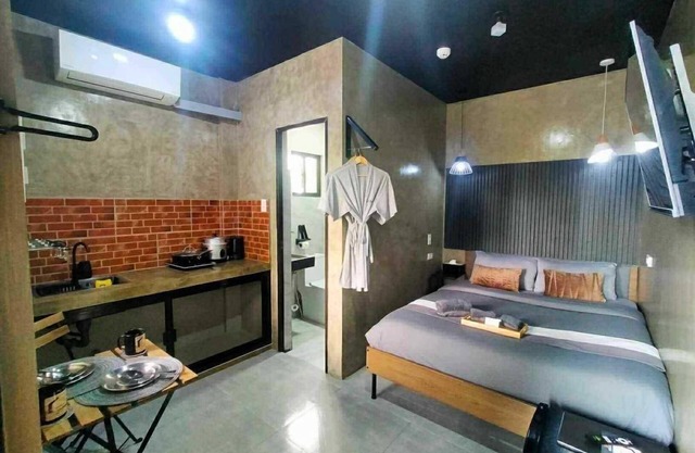 Standard room/Casakarina-Lucena City