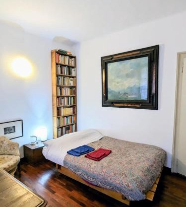 Stanza privata con bagno nel centro di Milano