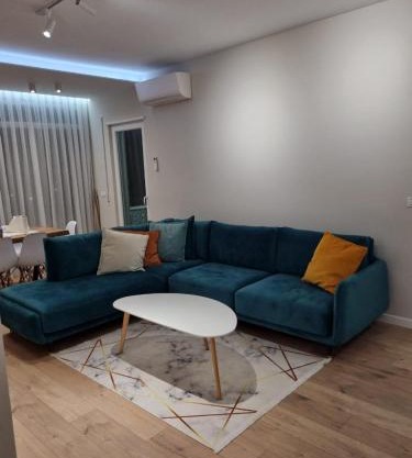 Star Apartament Gjiri lalzit, Lura 2