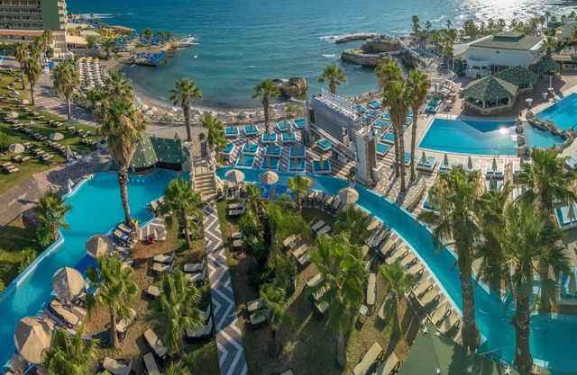 Star Beach Village and Water Park