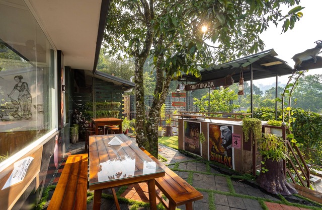 Star Emirates Luxury Resort and Spa, Munnar