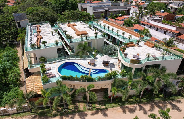 Star Hotel