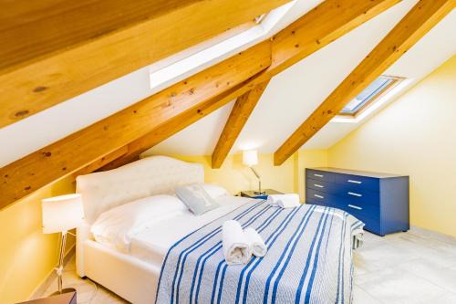Star House