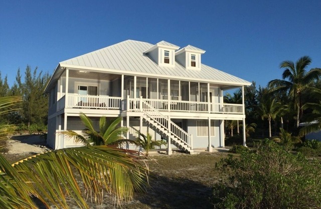 Starboard House: Main Unit in Canalfront Home close to beach