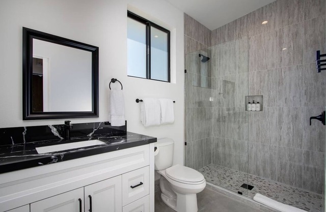 Stargazer Retreat and Pet friendly escape.