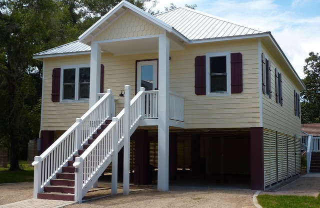 Stargazer - Steinhatchee Landings, Sleeps 10 Cottage is directly behind the pool