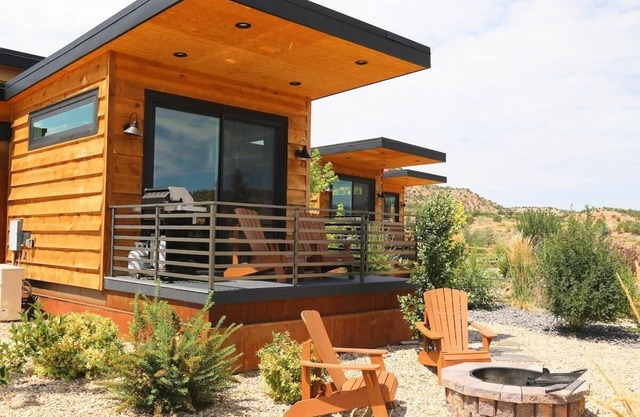 Escalante Escapes Fox Tail-Tiny House