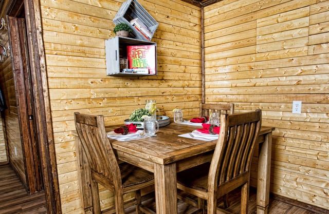 Stateline Cabins & RV