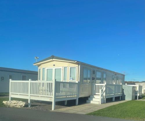 Static Caravan Saltcoats Ayrshire Scotland 3 bedroom balcony