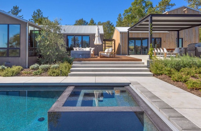 Stay 3 nights get 4th night free January-March!!