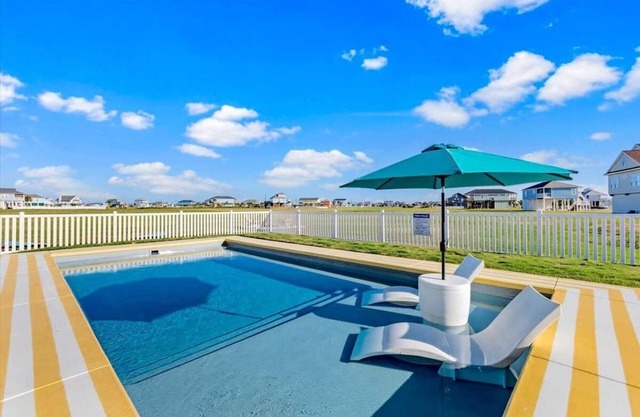Modern Retreat with Pool and HUGE Game room/ Sleeps 20!