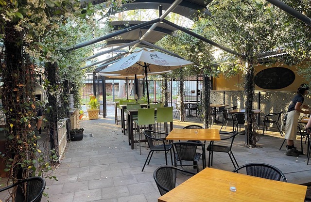 Stay at Alice Springs Hotel