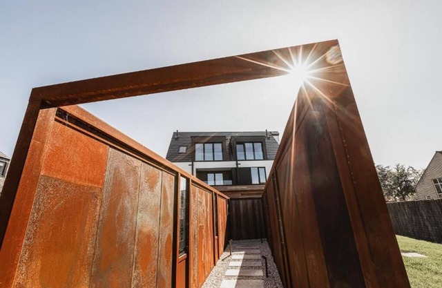 Stay Charmed ! Splinternieuwe, Charmante Vakantiewoning!