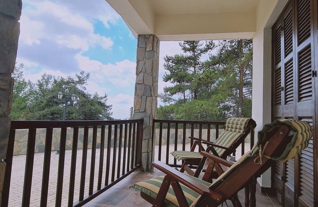 STAY Mountain View Cottage