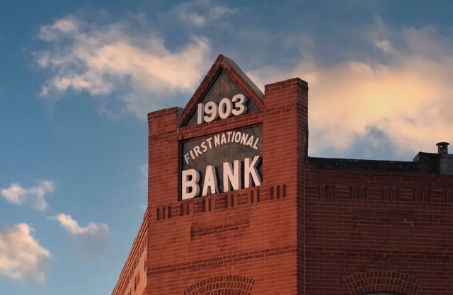 Stay in a Historic Bank Built in 1903 - 2 Bedroom in Custer City Newly Renovated