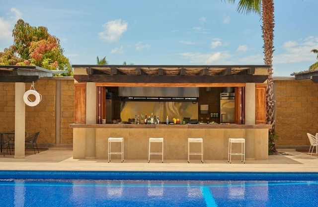 Stay Near Cabo Marina – 4 Units | Parking Included, Minutes to Beaches & Dining
