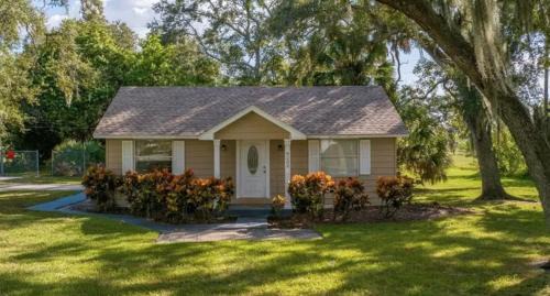 Stay near the beach in this pet-friendly private home