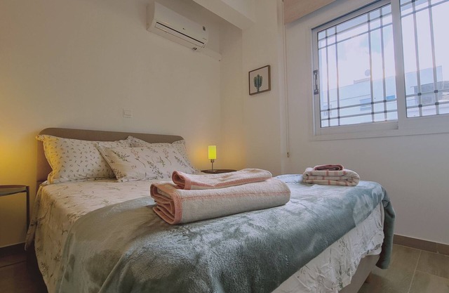 STAY Sunlit Harbor Apartment
