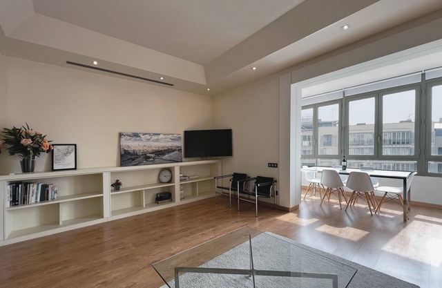 Luminous Apt | Stay Unique Apartments Diagonal III