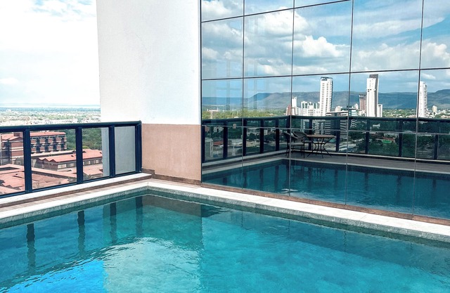 STAY Vivence Suites