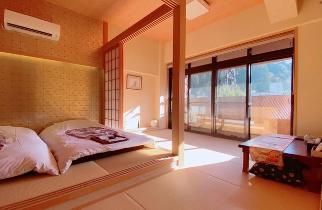 Stay without meals Close to Kin no Yu Enjoy an / Kobe Hyōgo