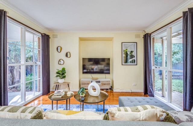 StayAU Newly Family Comfort Vibrant WIFI 5BRM Glen