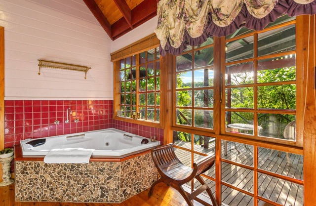 StayAU Owls Croft Picturesque Cottage Valley View